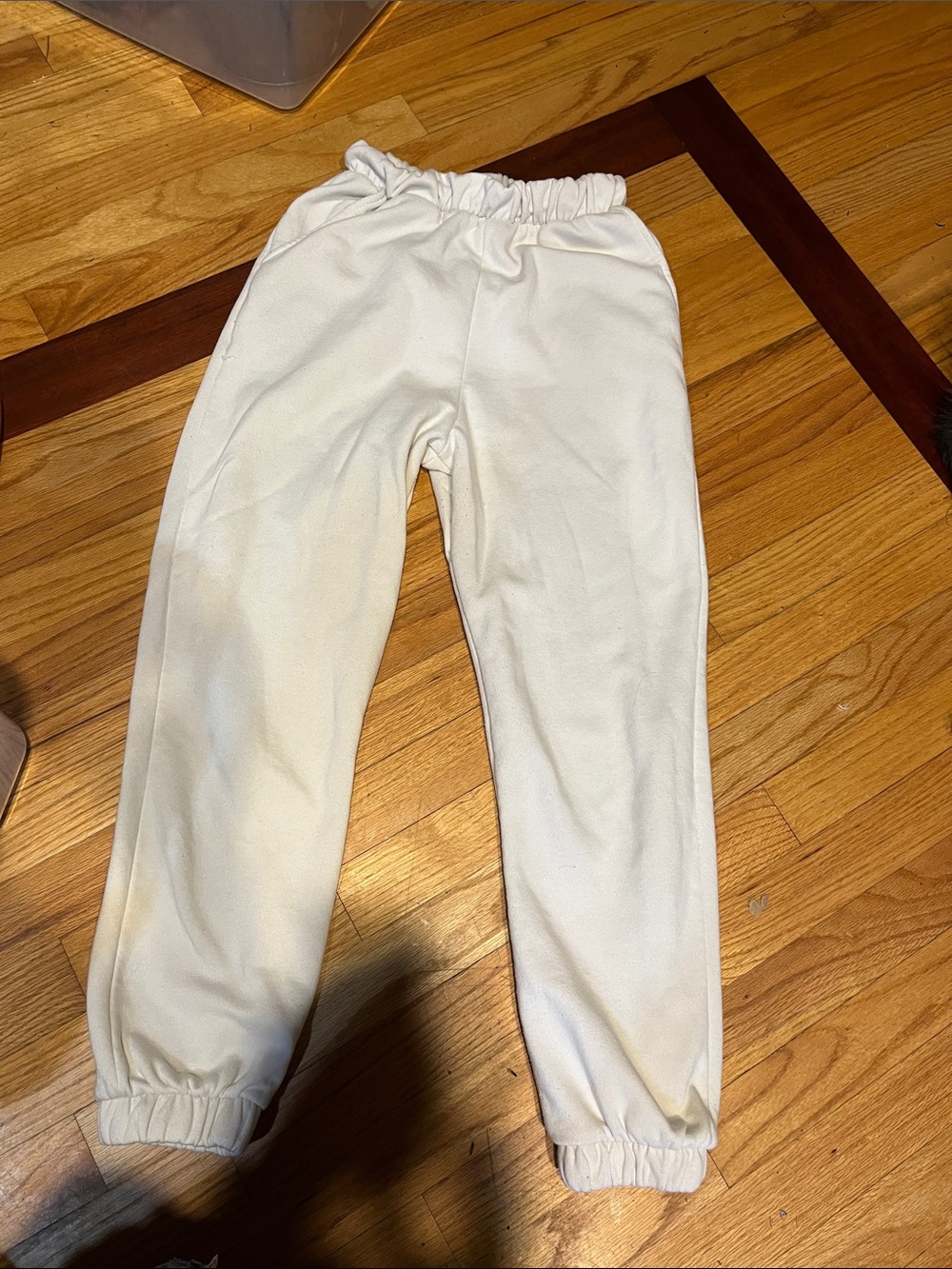 H&M Cream Elastic-Waist Cropped Sweatpants